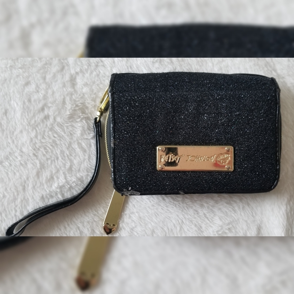 Betsy Johnson wristlet